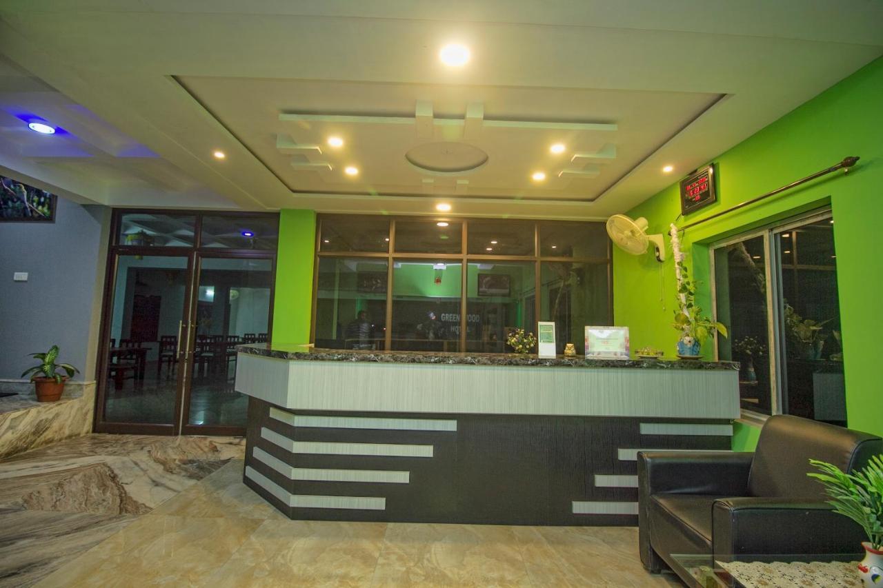 Green Wood Hotel Siliguri Exterior photo