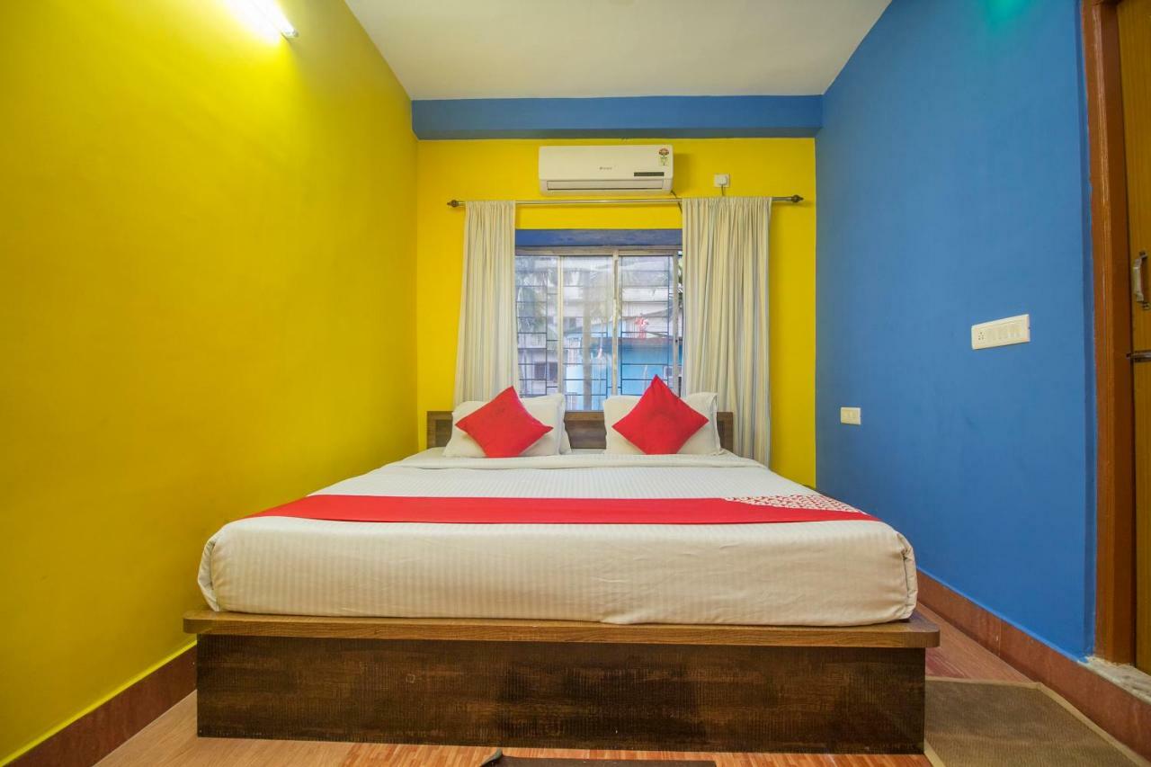 Green Wood Hotel Siliguri Exterior photo